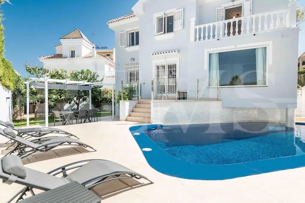 Full House With Pool, Bbq And Garden By Rems Villa Torremolinos 0*,